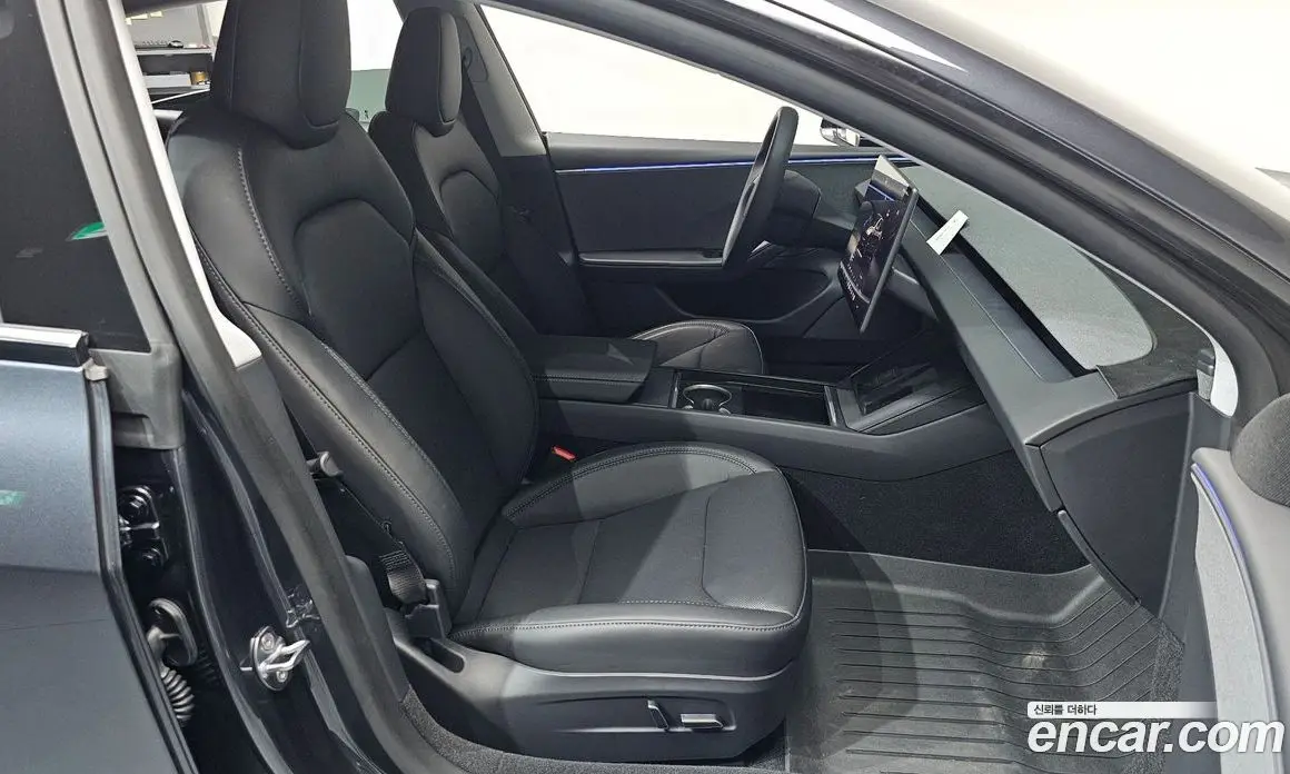 Tesla Model 3 2025 0.2 автомат (гидро), фото 15