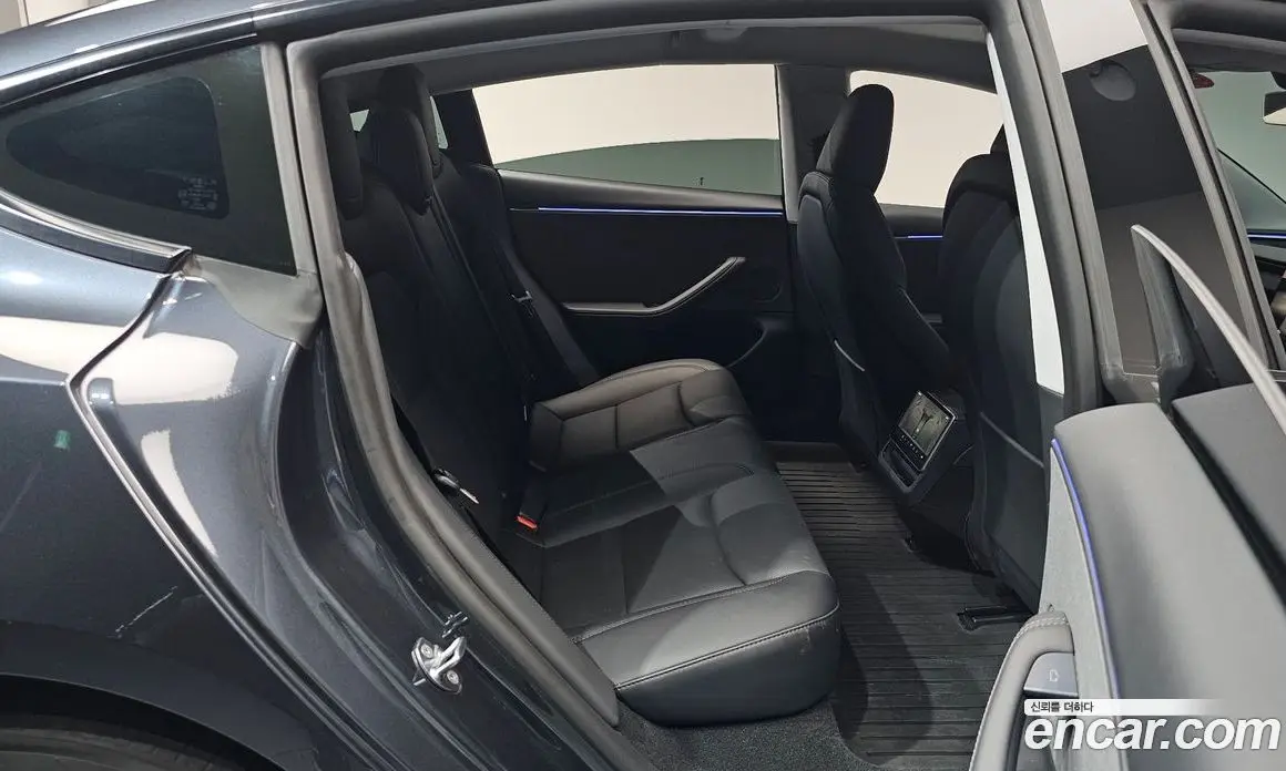 Tesla Model 3 2025 0.2 автомат (гидро), фото 16