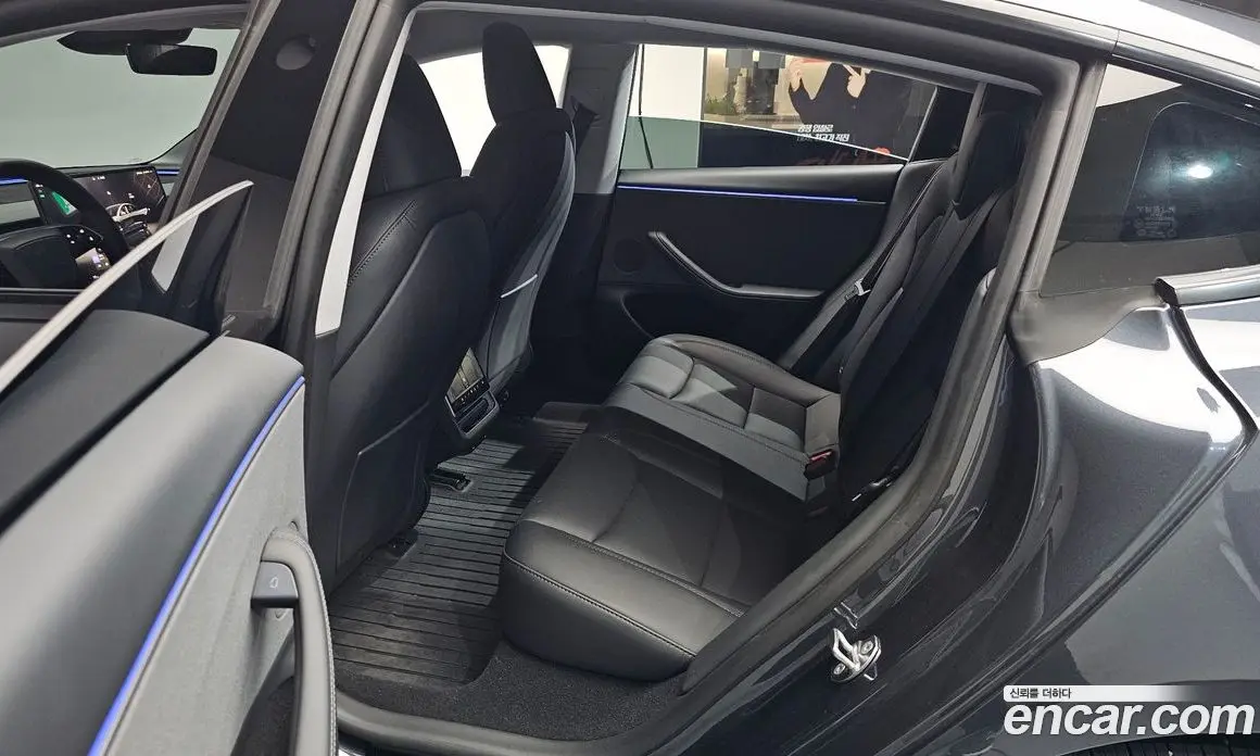 Tesla Model 3 2025 0.2 автомат (гидро), фото 17