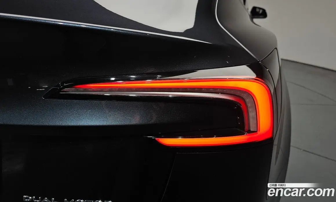 Tesla Model 3 2025 0.2 автомат (гидро), фото 8