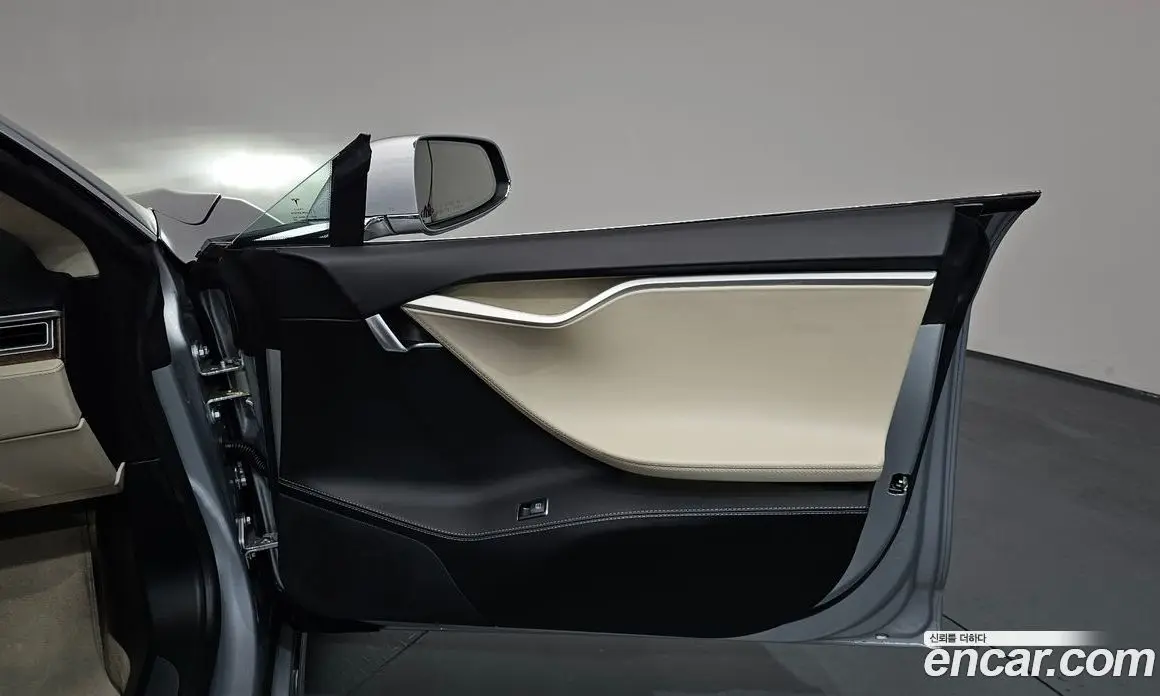 Tesla Model S 2017 0.3 автомат (гидро), фото 14