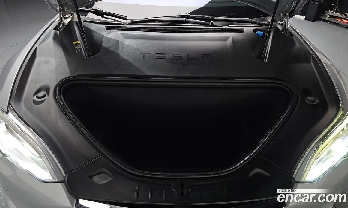 Tesla Model S 2017 0.3 автомат (гидро), фото 6