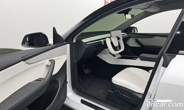 Tesla Model Y 2025 0.2 автомат (гидро), миниатюра 12