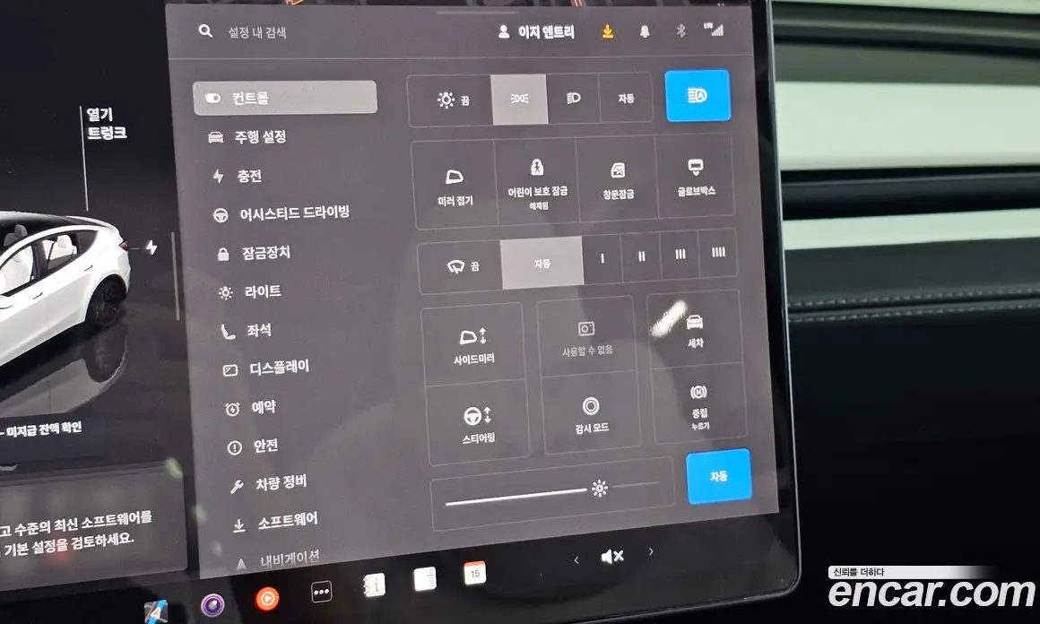 Tesla Model Y 2025 0.2 автомат (гидро), фото 25