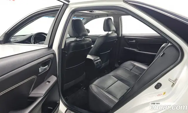 Toyota Camry 2016 2.5 автомат (гидро), миниатюра 11