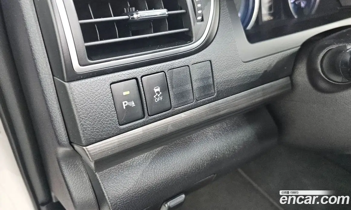 Toyota Camry 2016 2.5 автомат (гидро), фото 16
