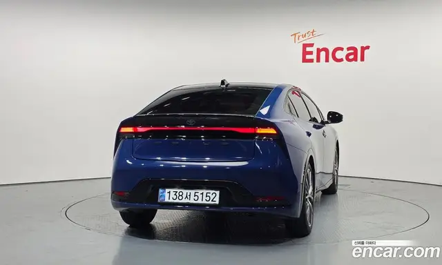 Toyota Prius 2024 2.0 автомат (гидро), миниатюра 4