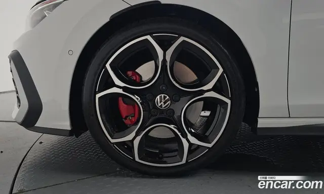 Volkswagen Golf 2026 2.0 автомат (гидро), миниатюра 4