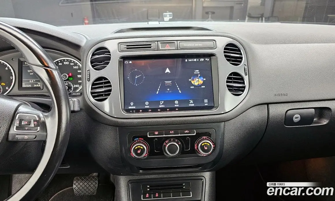 Volkswagen Tiguan 2013 2.0 автомат (гидро), фото 15 Volkswagen Tiguan 2013 2.0 автомат (гидро), фото 15