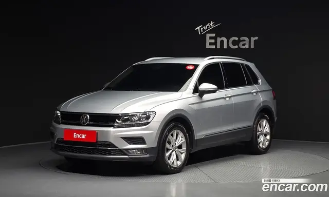 Volkswagen Tiguan 2018 2.0 автомат (гидро), миниатюра 1