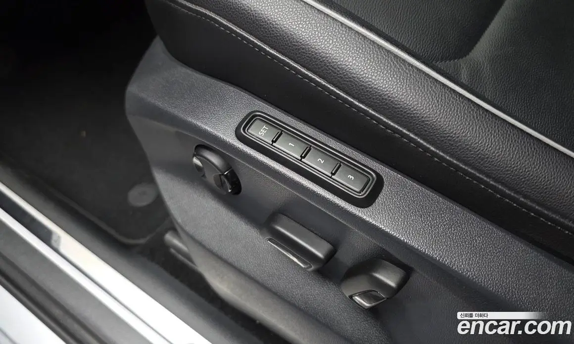 Volkswagen Tiguan 2018 2.0 автомат (гидро), фото 24