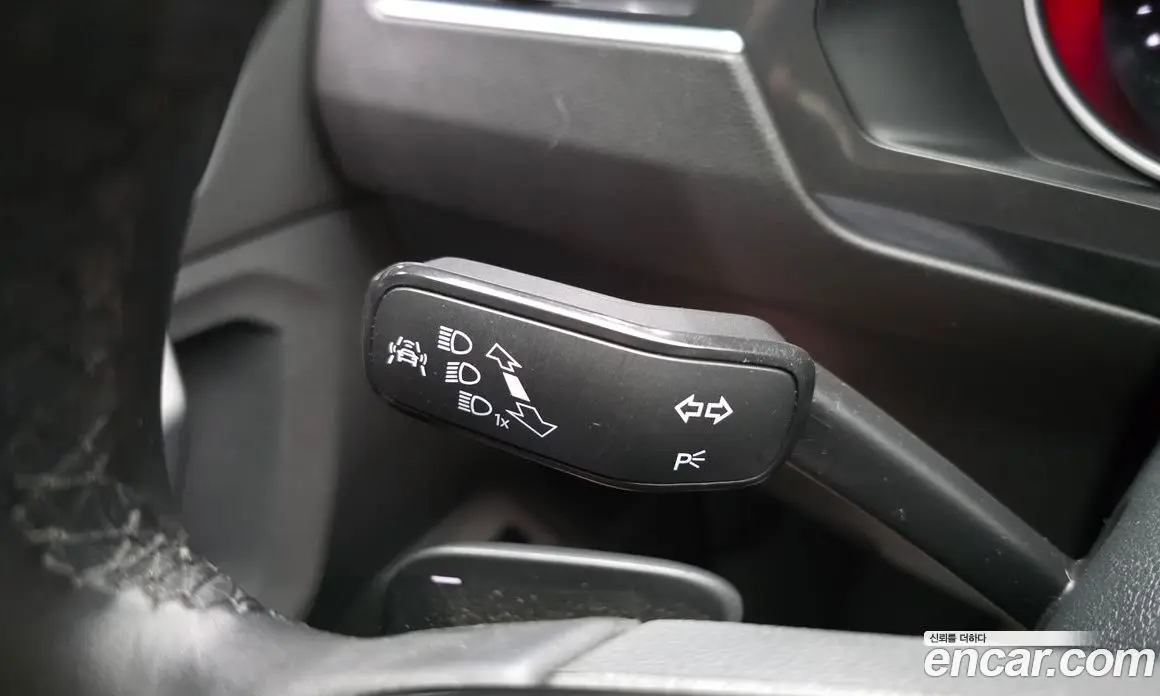 Volkswagen Tiguan 2018 2.0 автомат (гидро), фото 27