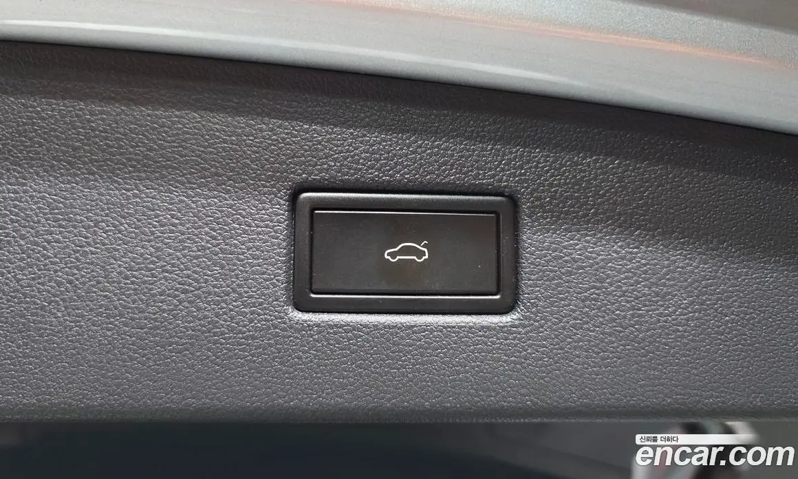 Volkswagen Tiguan 2018 2.0 автомат (гидро), фото 34