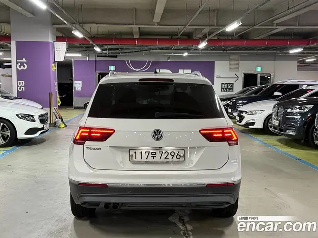 Volkswagen Tiguan 2020 2.0 автомат (гидро), миниатюра 2