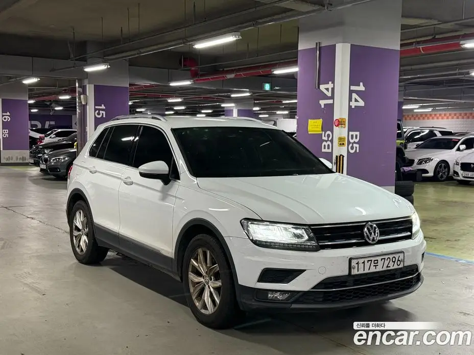 Volkswagen Tiguan 2020 2.0 автомат (гидро), фото 3