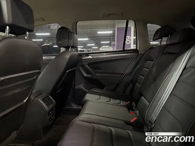 Volkswagen Tiguan 2020 2.0 автомат (гидро), миниатюра 6