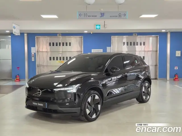 Volvo EX30, 2025, 9 970 км