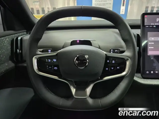 Volvo EX30 2025 0.2 автомат (гидро), миниатюра 12