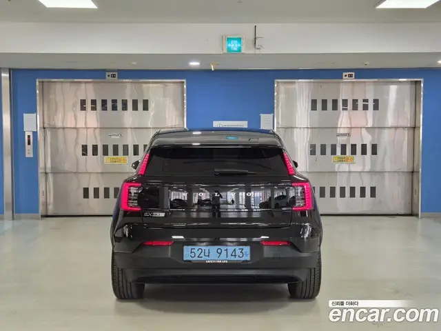 Volvo EX30 2025 0.2 автомат (гидро), миниатюра 4