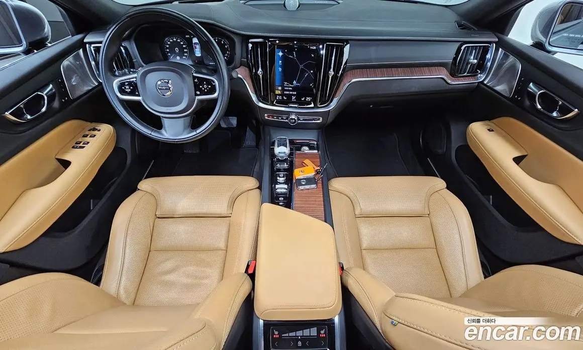 Volvo S60 2021 2.0 автомат (гидро), фото 7 Volvo S60 2021 2.0 автомат (гидро), фото 7