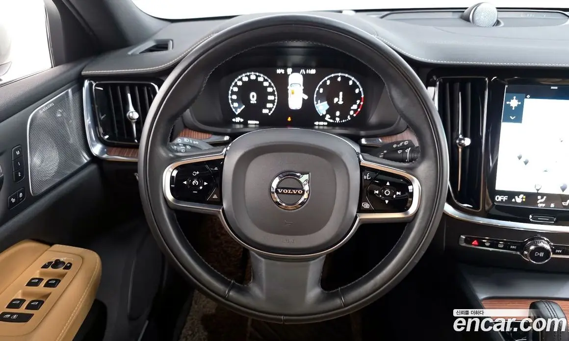 Volvo V60 2020 2.0 автомат (гидро), фото 13 Volvo V60 2020 2.0 автомат (гидро), фото 13