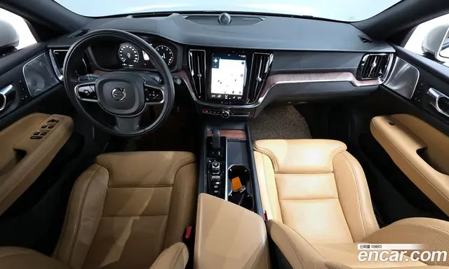 Volvo V60 2020 2.0 автомат (гидро), миниатюра 7 Volvo V60 2020 2.0 автомат (гидро), миниатюра 7