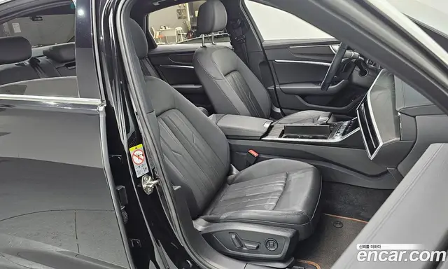 Audi A6 2020 2.0 автомат (гидро), миниатюра 11