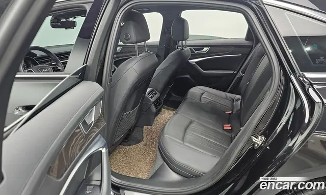 Audi A6 2020 2.0 автомат (гидро), миниатюра 12