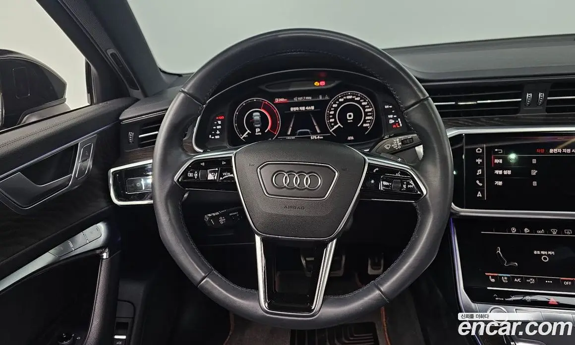 Audi A6 2020 2.0 автомат (гидро), фото 13