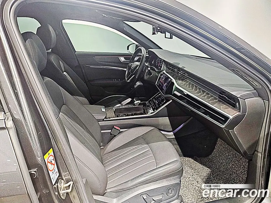 Audi A6 2021 2.0 автомат (гидро), фото 9