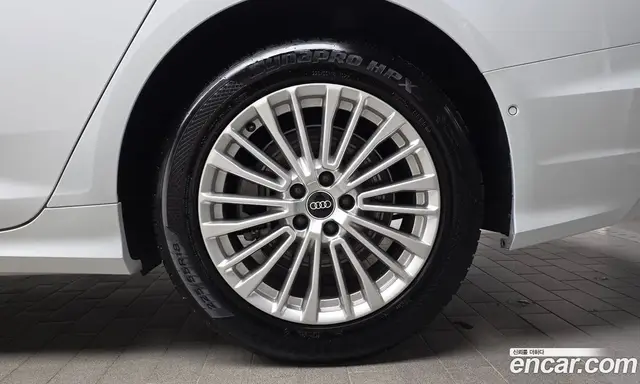 Audi A6 2021 2.0 автомат (гидро), миниатюра 7