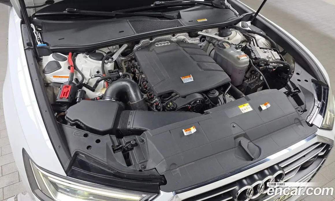 Audi A6 2021 2.0 автомат (гидро), фото 6