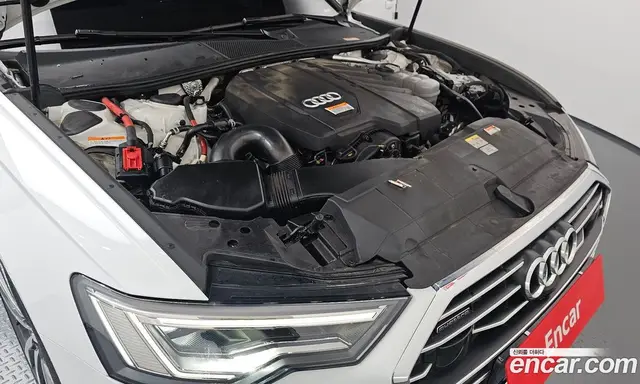 Audi A6 2022 2.0 автомат (гидро), миниатюра 6