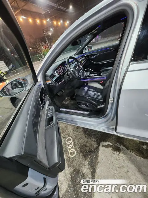 Audi A8 2020 4.0 автомат (гидро), фото 11