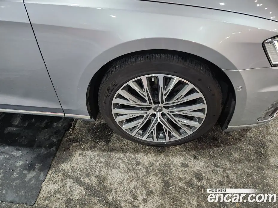 Audi A8 2020 4.0 автомат (гидро), фото 9