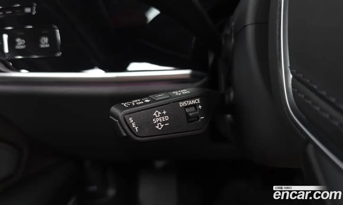 Audi A8 2023 3.0 автомат (гидро), фото 16