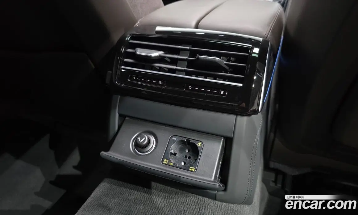 Audi A8 2023 3.0 автомат (гидро), фото 34