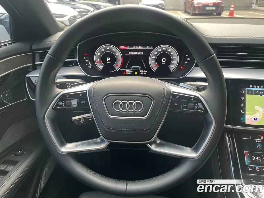 Audi A8 2023 3.0 автомат (гидро), фото 11