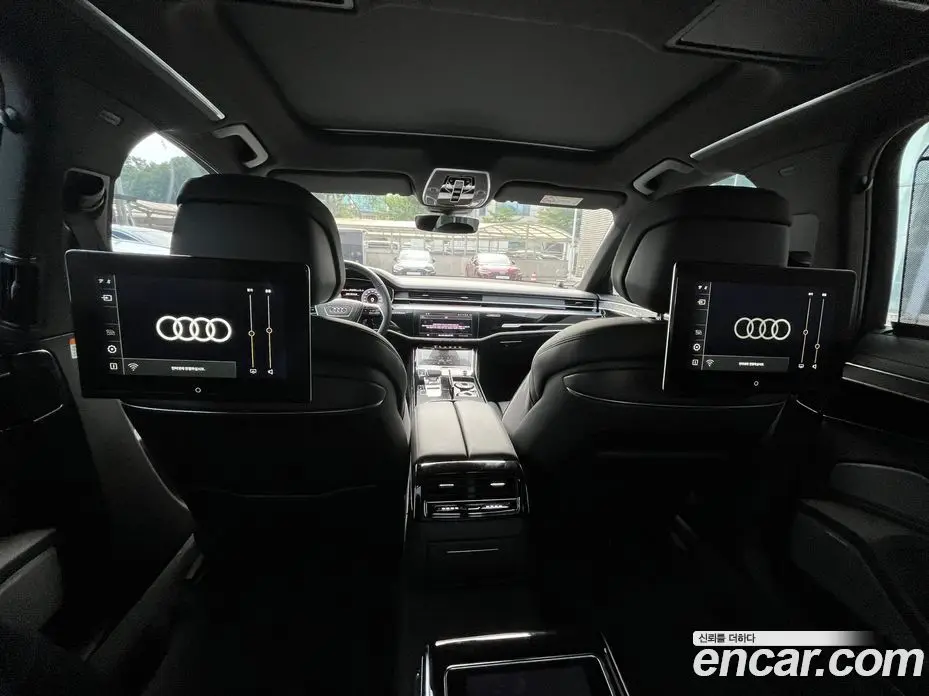 Audi A8 2023 3.0 автомат (гидро), фото 17