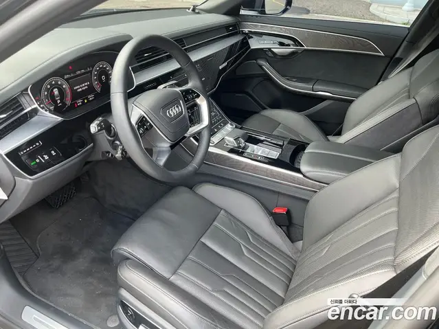 Audi A8 2023 3.0 автомат (гидро), миниатюра 6