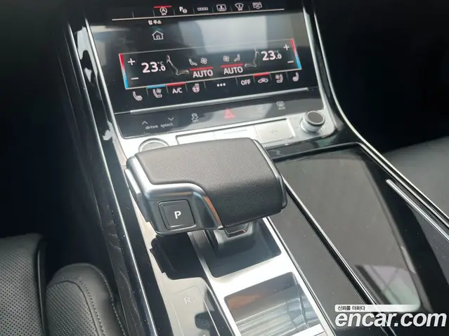 Audi A8 2023 3.0 автомат (гидро), миниатюра 9