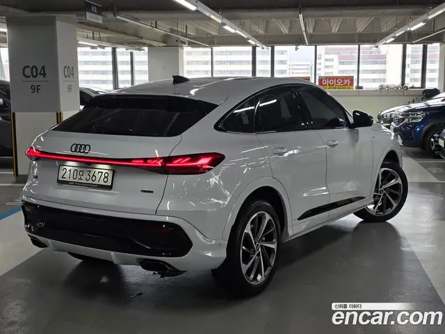 Audi Q5 2025 2.0 автомат (гидро), миниатюра 2