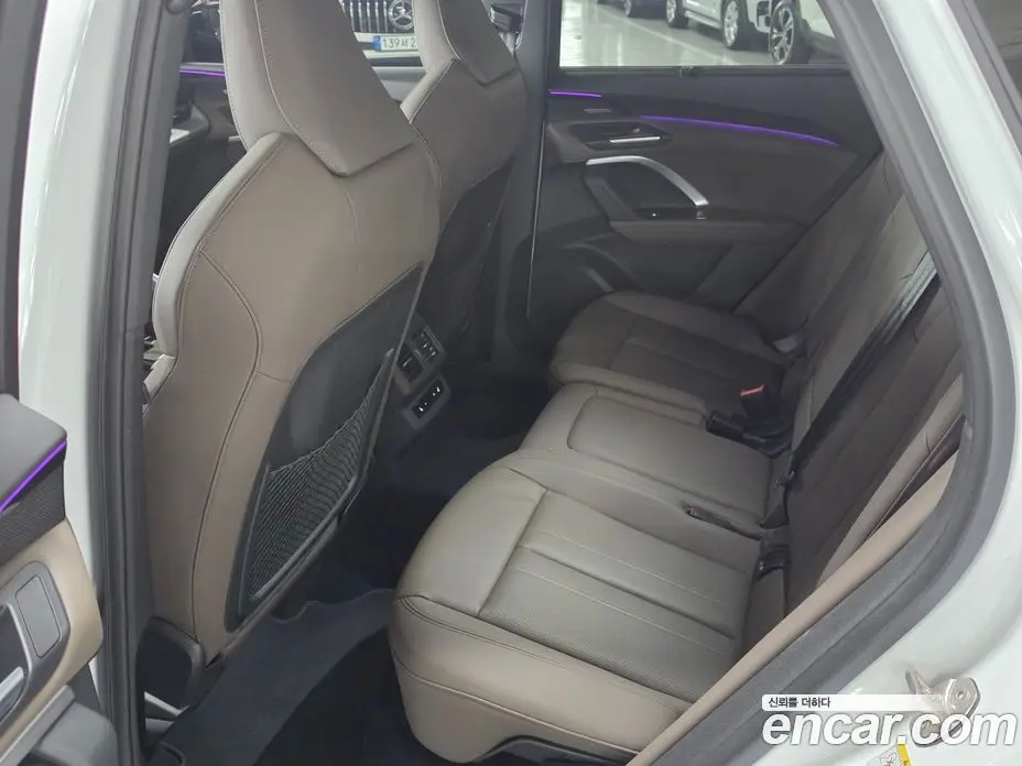 Audi Q5 2025 2.0 автомат (гидро), фото 11