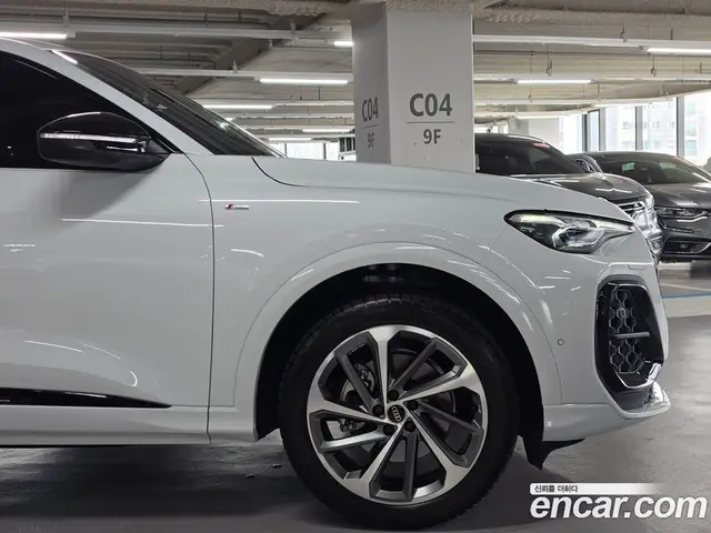 Audi Q5 2025 2.0 автомат (гидро), миниатюра 5