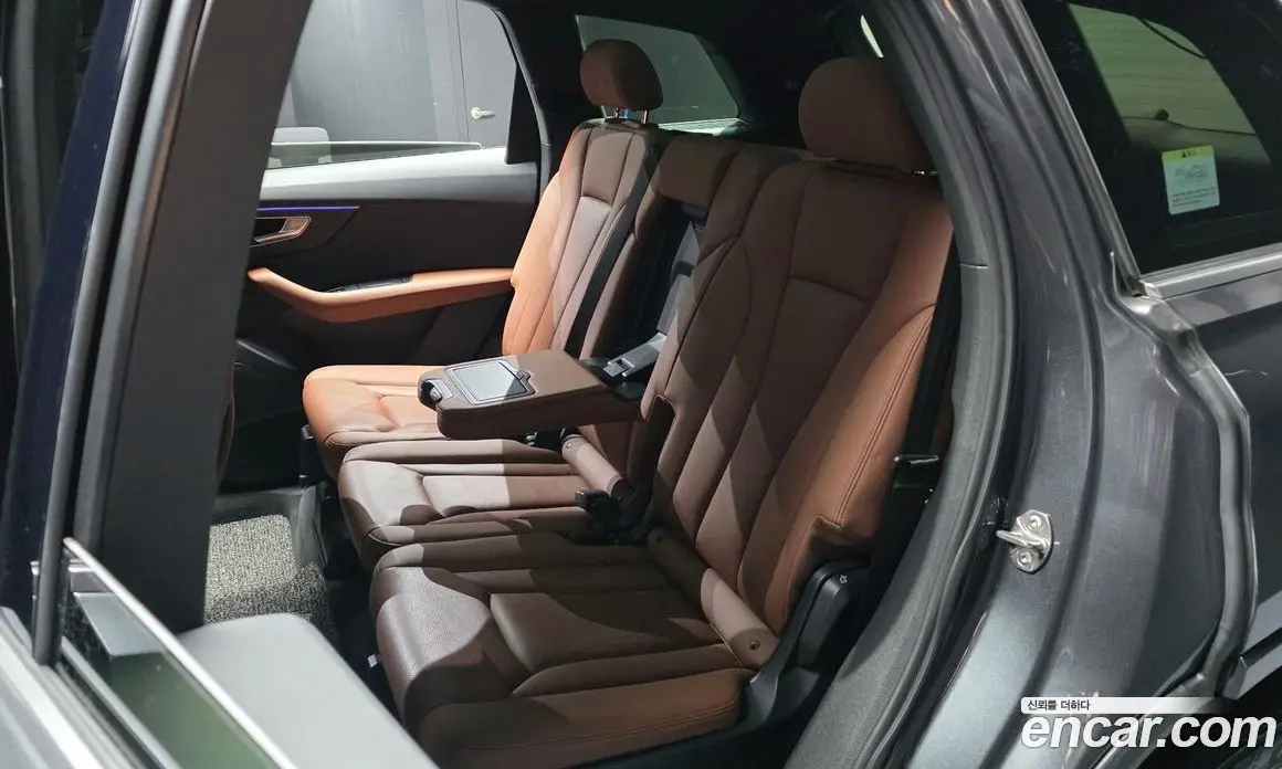 Audi Q7 2021 3.0 автомат (гидро), фото 18