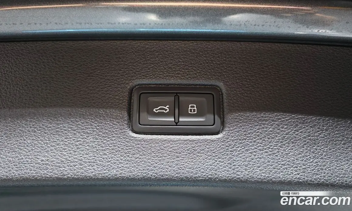 Audi Q7 2021 3.0 автомат (гидро), фото 22