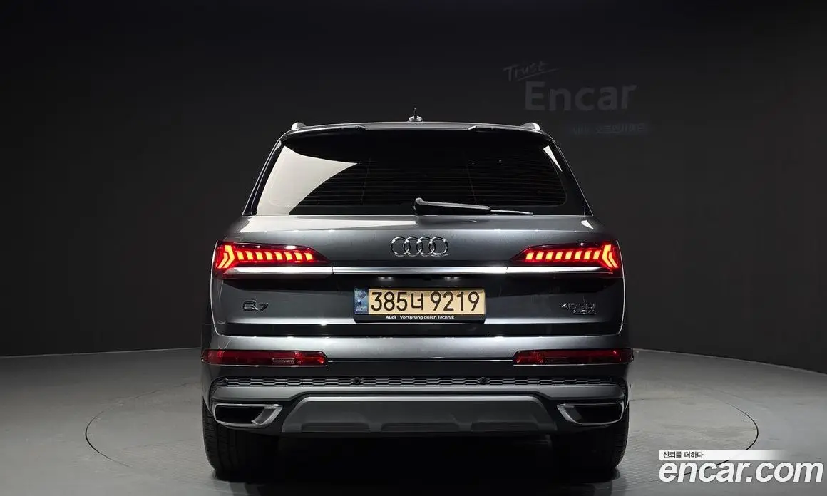 Audi Q7 2021 3.0 автомат (гидро), фото 4