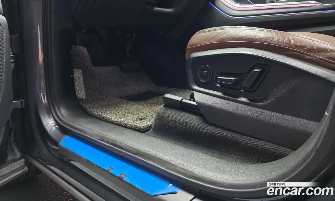Audi Q7 2021 3.0 автомат (гидро), фото 33