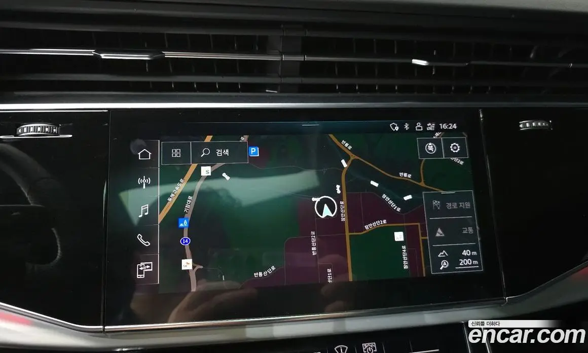 Audi Q8 2023 3.0 автомат (гидро), фото 15