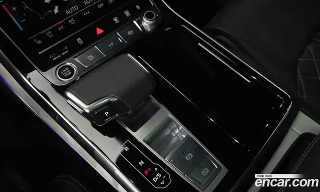 Audi Q8 2023 3.0 автомат (гидро), миниатюра 9